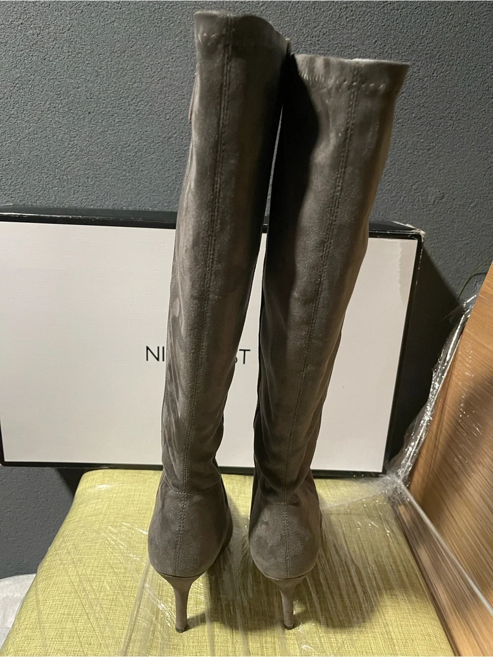 NEW Nine West Fallon Gray Suede Knee high Pointed-Toe Stiletto Boots